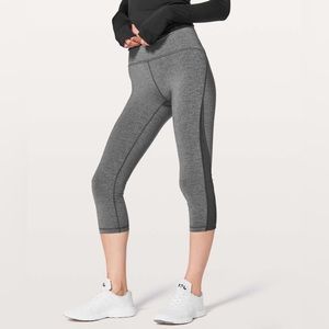 Lululemon Train Times Crop (17" )
Heathered Black
